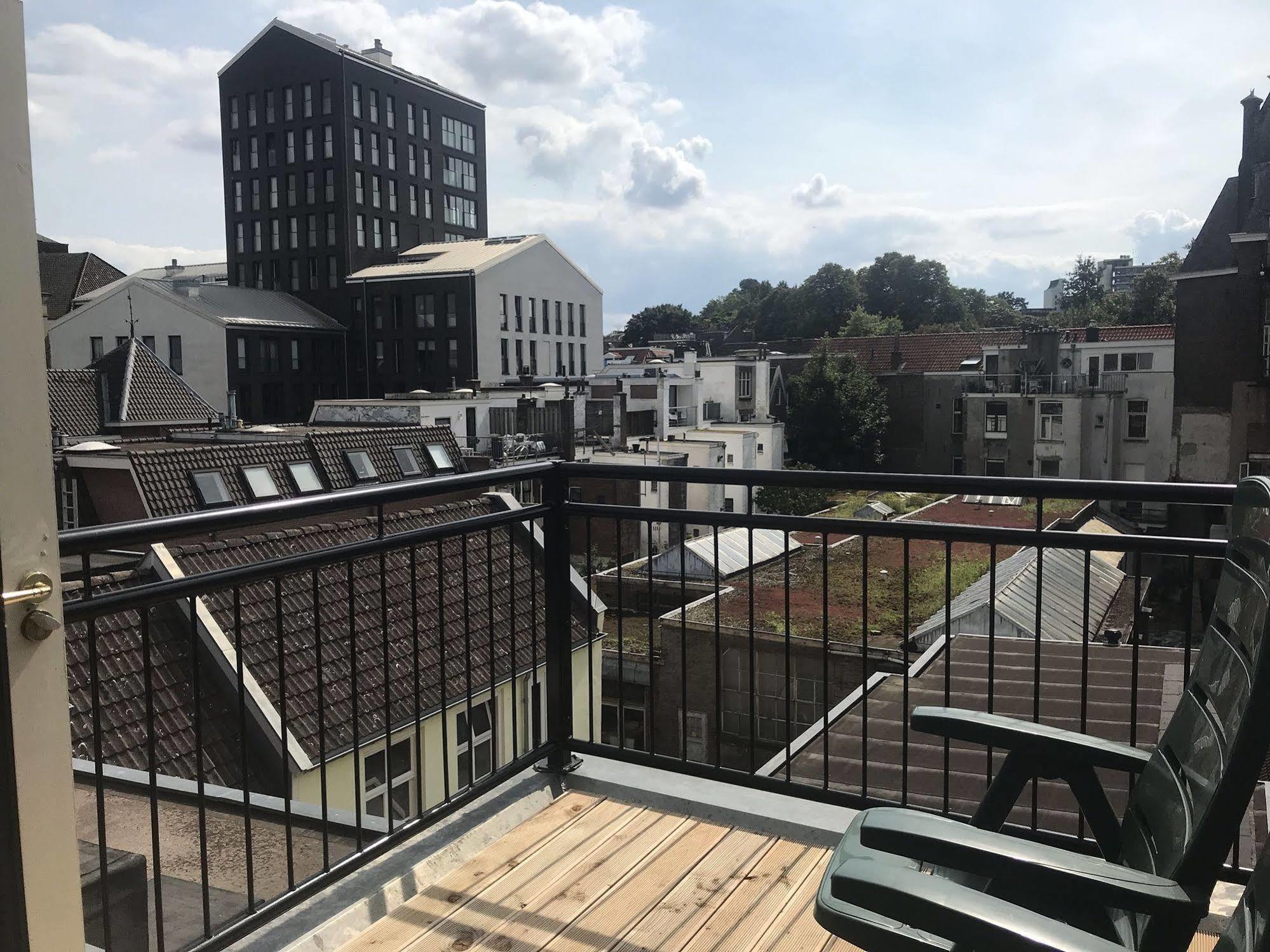 De Gulden Waagen Hotel Nijmegen Eksteriør billede